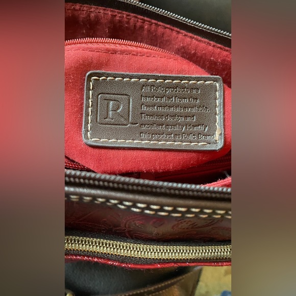 FOSSIL RELIC Burgundy Red Paisley Embossed Faux Leather Hobo Crossbody Bag Purse - Picture 8 of 9